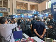 Pezeshkian visite la foire internationale du livre de Téhéran