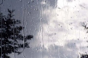 تندباد و رگبار باران پدیده غالب جوی در اردبیل
