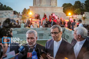 Conmemoración de “Hakim Abolqasem Ferdowsi” en Mashhad