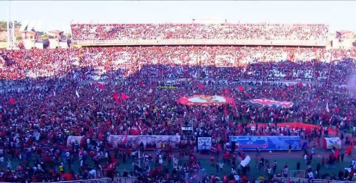 شور پرشورها در جشن قهرمانی تراکتور