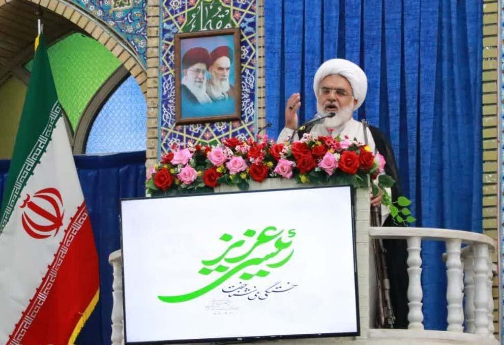 خطیب جمعه کرمان: وفاق ملی پشتیبان مذاکره‌کنندگان است