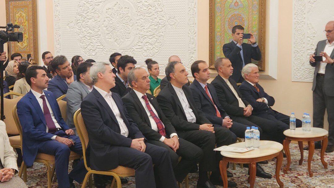 بزرگداشت روز زبان فارسی و فردوسی در ترکیه