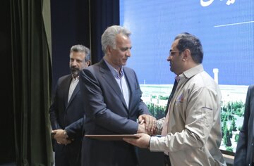 مسئولیت اجتماعی صنایع در برنامه‌های توسعه پیش‌بینی شود