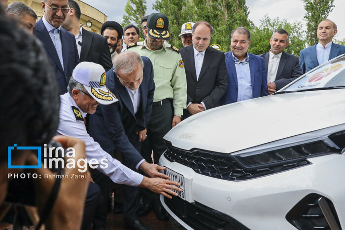 ذره بین ایرنا بر سفر رییس جمهور به کرمانشاه