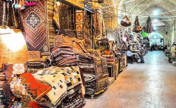 راسته‌های خاطره، بازار قدیمی نبض تپنده شهر