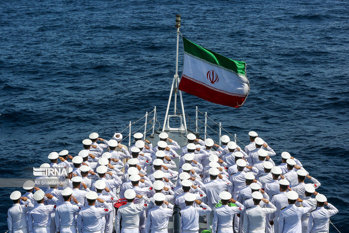 Irán despliega su poder naval en aguas internacionales para mostrar su capacidad militar