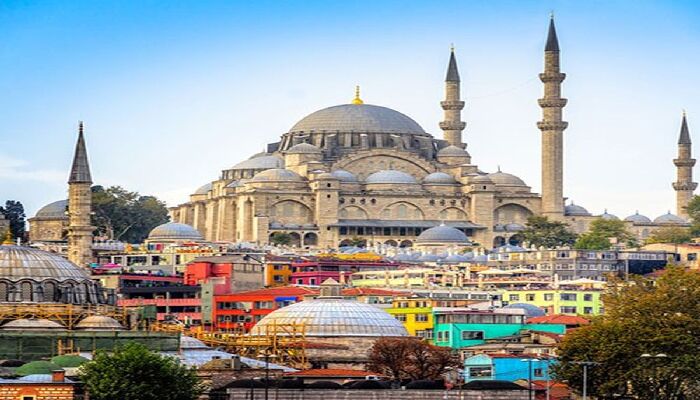 اهمیت بازدید از موزه پرا استانبول