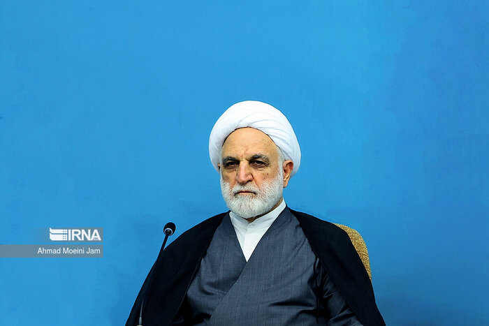 از مرگ سالانه ۷۰ هزار نفر براثر مصرف سیگار تا انهدام ۲ باند کانالهای جعلی تلگرامی