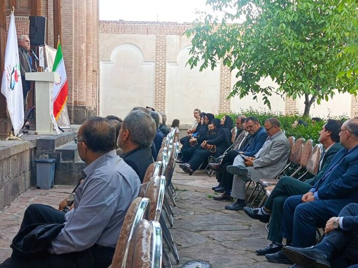 شعرای اردبیل یاد شهدای خدمت را گرامی داشتند