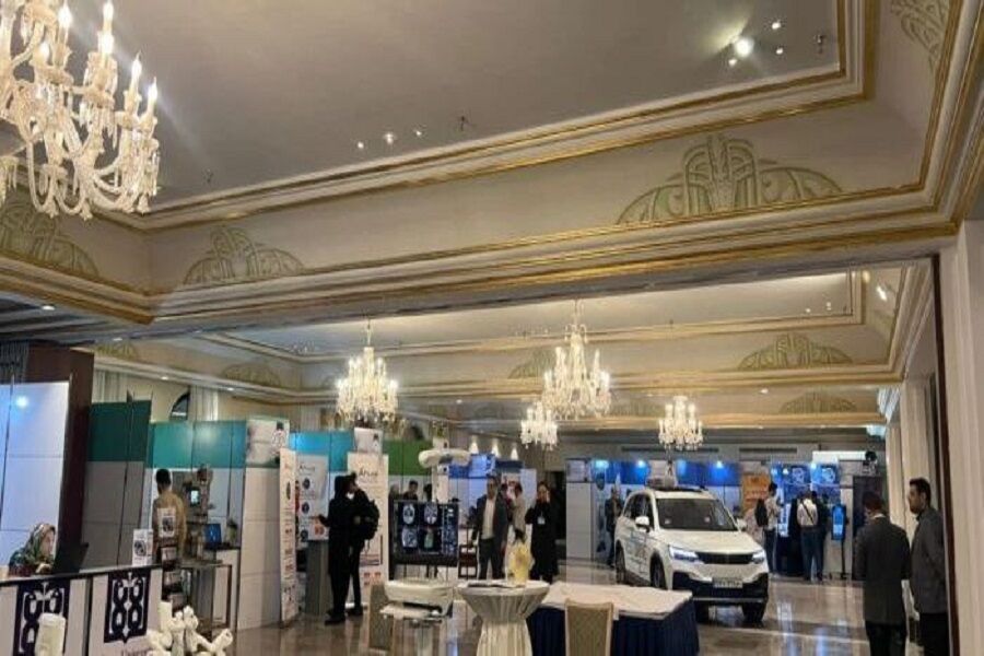 نمایشگاه آخرین دستاوردهای دانش‌بنیان در حوزه هوش مصنوعی افتتاح شد
