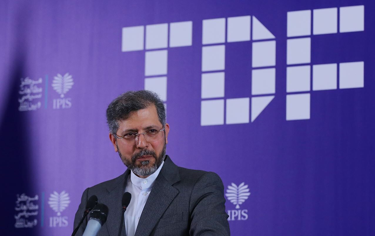د امیرخان متقي په ګډون، "افغانستان" د "تهران د خبرو اترو فورم" یوه مهمه موضوع ده.