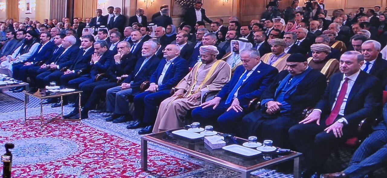 انطلاق فعاليات "منتدى حوار طهران" بحضور الرئيس الايراني