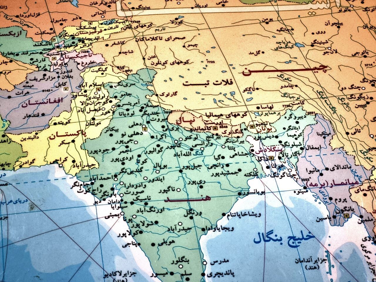 نمایش قدرت نظامی چین در جنوب آسیا با احتیاط دیپلماتیک