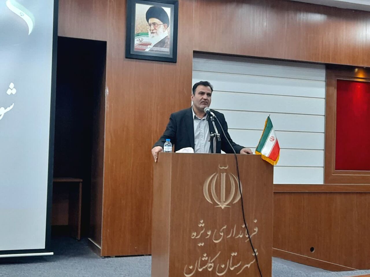 فرماندار ویژه کاشان:روابط‌عمومی در تقویت اعتماد عمومی تاثیرگذار است