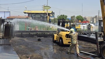 حریق در بازار آهن تهران سه مصدوم داشت + فیلم
