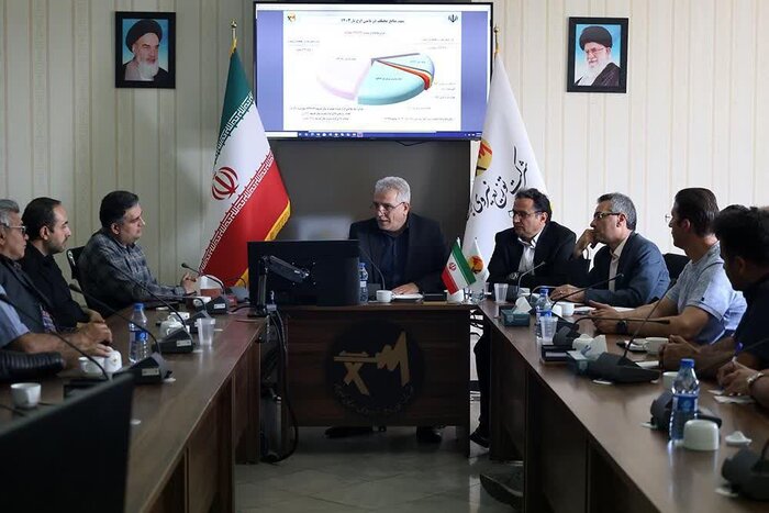 مدیرعامل توانیر: برق پرمصرفها محدود میشود