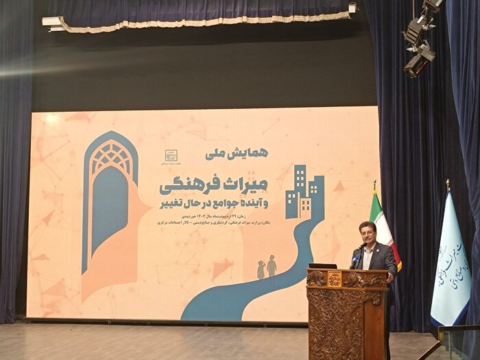هنرمندان آماده ساخت المان‌ها با تجهیزات بومی هستند/ معرفی میراث‌فرهنگی با فناوری‌های نوین 