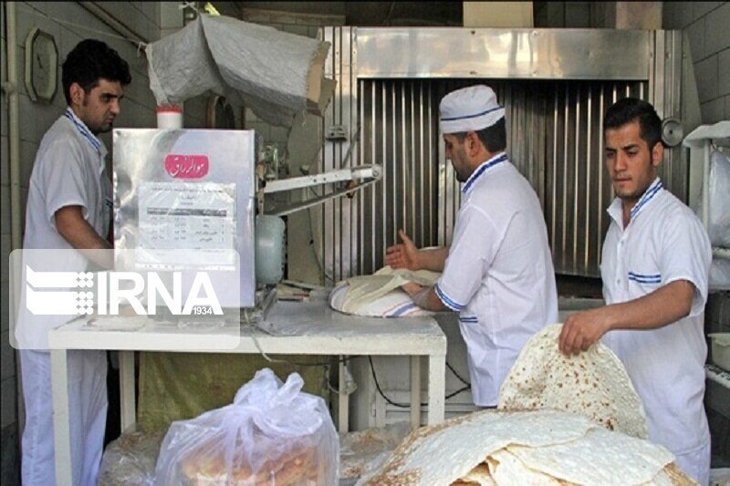 سالانه ۱۱ هزار میلیارد تومان یارانه نان در مازندران پرداخت می شود