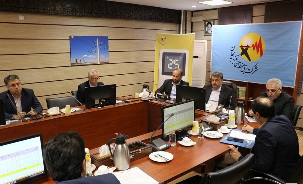 مدیرعامل توانیر: برق پرمصرف‌ها محدود می‌شود