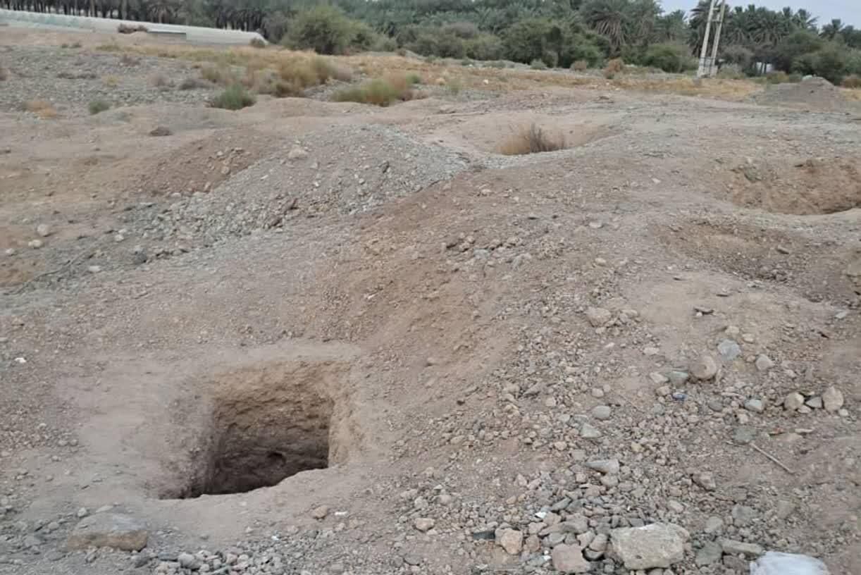 هجوم حفاران غیرمجاز به محوطه سه هزار ساله در جیرفت