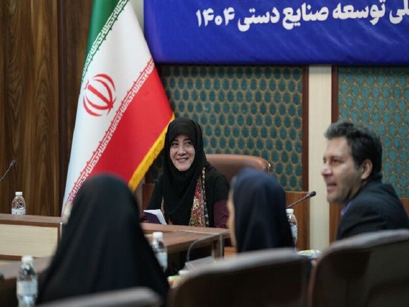 جلالی: سند ملی صنایع‌دستی با هدف «حفظ و روزآمدسازی» این صنایع تدوین شد