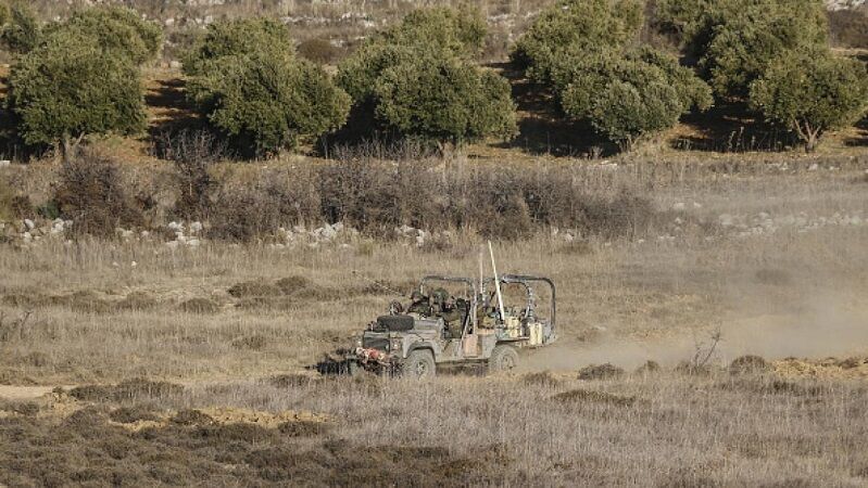 ورود ۱۰ خودرو نظامی رژیم صهیونیستی به خاک سوریه