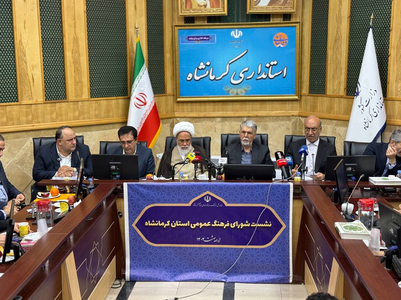 تدوین اطلس فرهنگی استانها، راهبرد کلیدی توسعه همه جانبه است