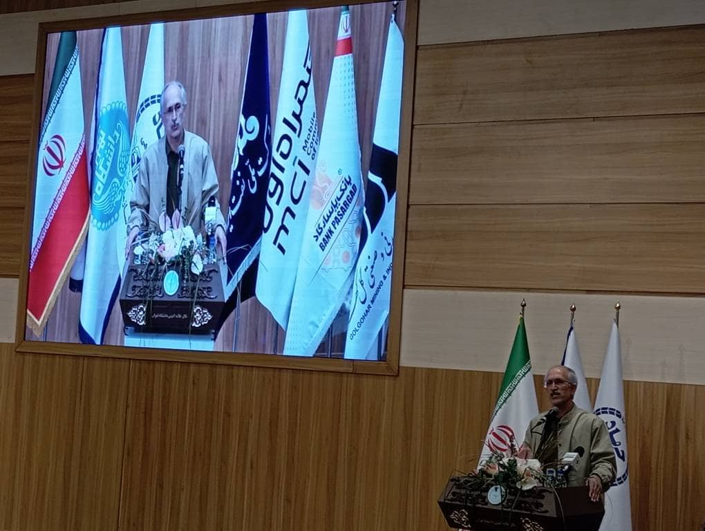 مسئولیت اجتماعی راهبردی برای عبور از بحرانهاست