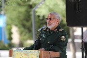 مردم انقلابی ایران محکم پای آرمان‌های امام و شهدا ایستاده‌اند