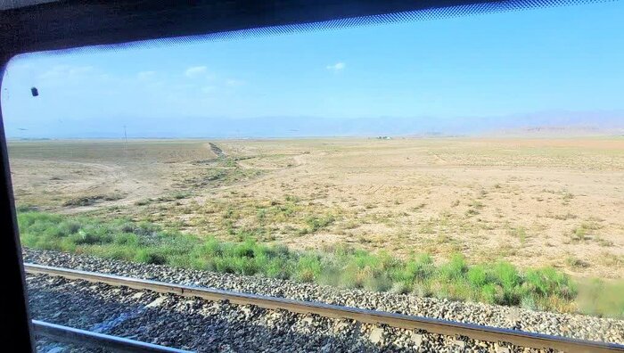 قطار بندرعباس -مشهد به دلیل نقص فنی با تاخیر به مقصد رسید