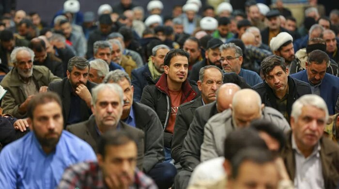 بزرگداشت شهیدان خدمت در مسجد جمکران برگزار شد بزرگداشت شهیدان خدمت در مسجد جمکران برگزار شد