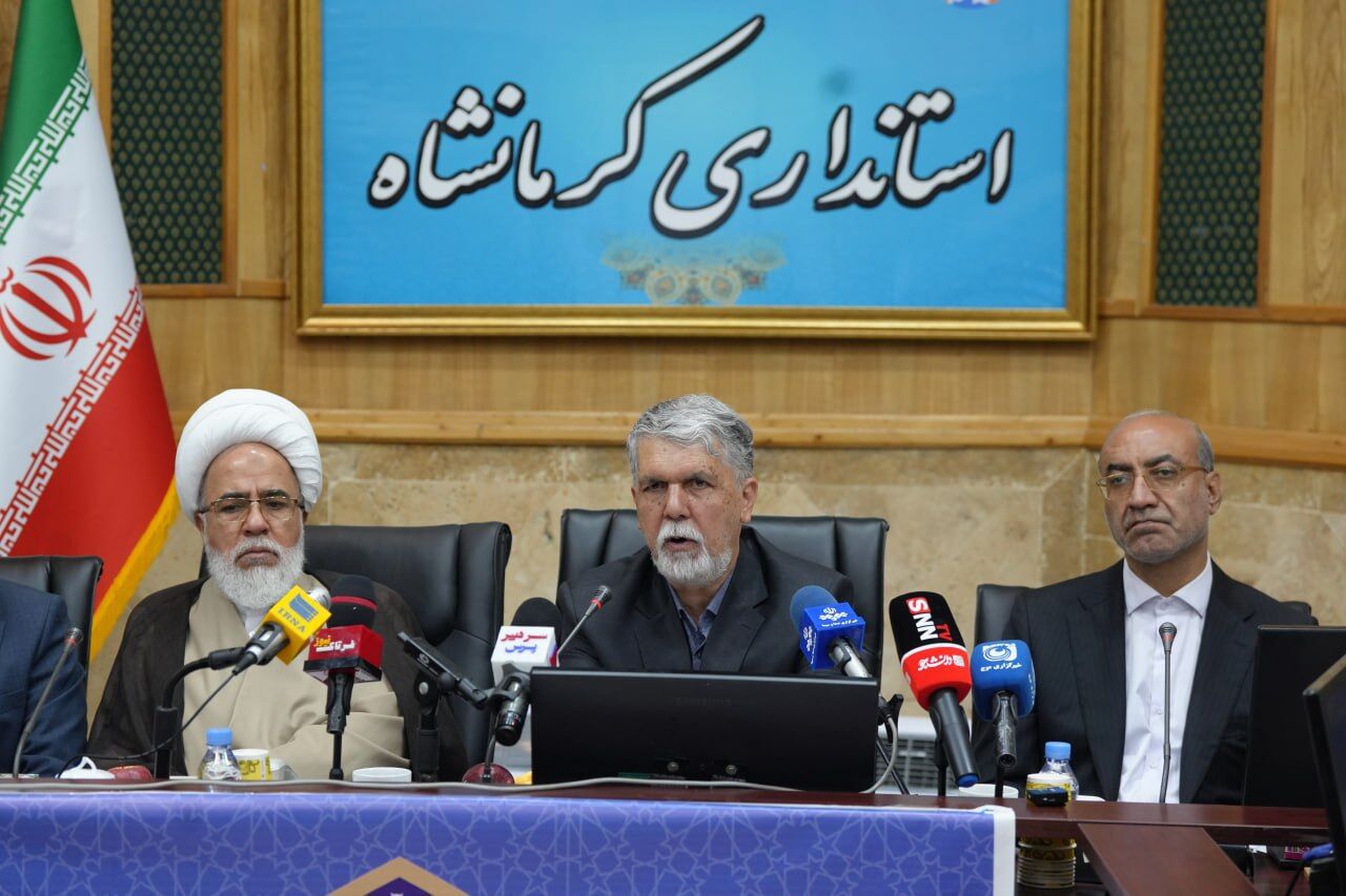 وزیر فرهنگ: کرمانشاه، ایران کوچک و رنگین کمان اقوام و مذاهب است