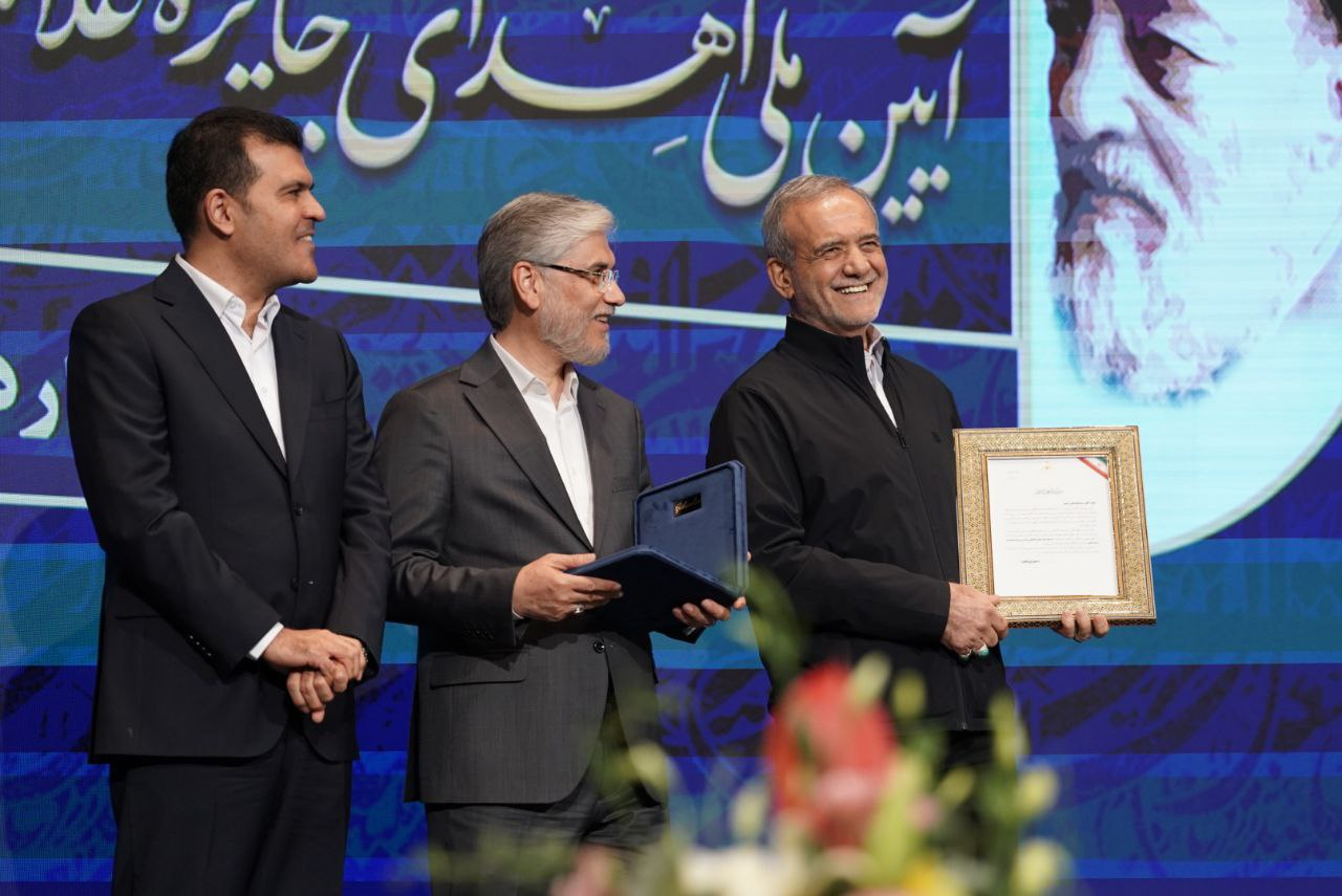 درد و دل دانشمندان برگزیده کشور با رئیس جمهور