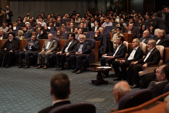 درد و دل دانشمندان برگزیده کشور با رئیس جمهور