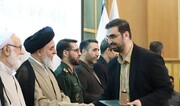 خبرنگار ایرنا قم در سه رویداد رسانه‌ای استان حائز رتبه برتر شد