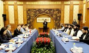متقی: چین، شریک مهم تجاری افغانستان است/ وانگ‌یی: به حمایت سیاسی، اقتصادی از افغانستان ادامه می‌دهیم