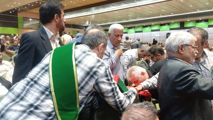 نماینده ولی فقیه در خوزستان: دستگاههای دولتی از تصدیگری در اربعین خودداری کنند