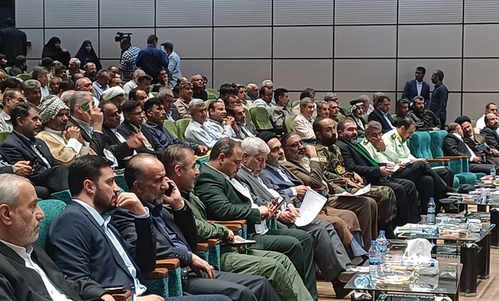 نماینده ولی فقیه در خوزستان: دستگاههای دولتی از تصدیگری در اربعین خودداری کنند
