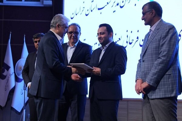 اصلاح فرهنگ بانکداری رکن اصلی ماندگاری در عرصه رقابت است
