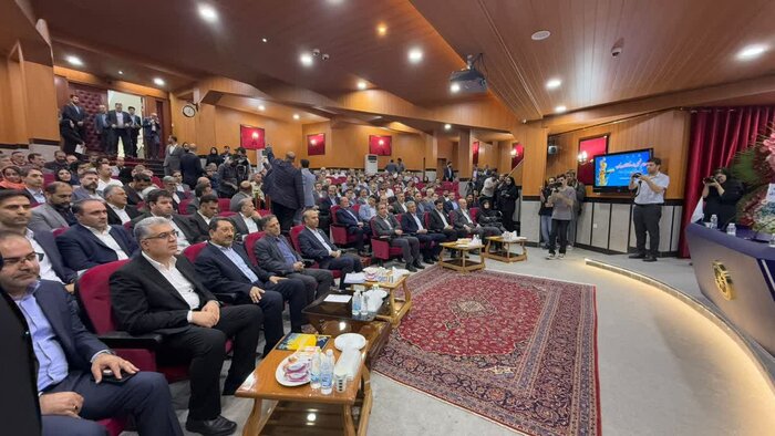 وزیر صمت: ارزآوری کشور با مقررات فعلی لطمه میخورد