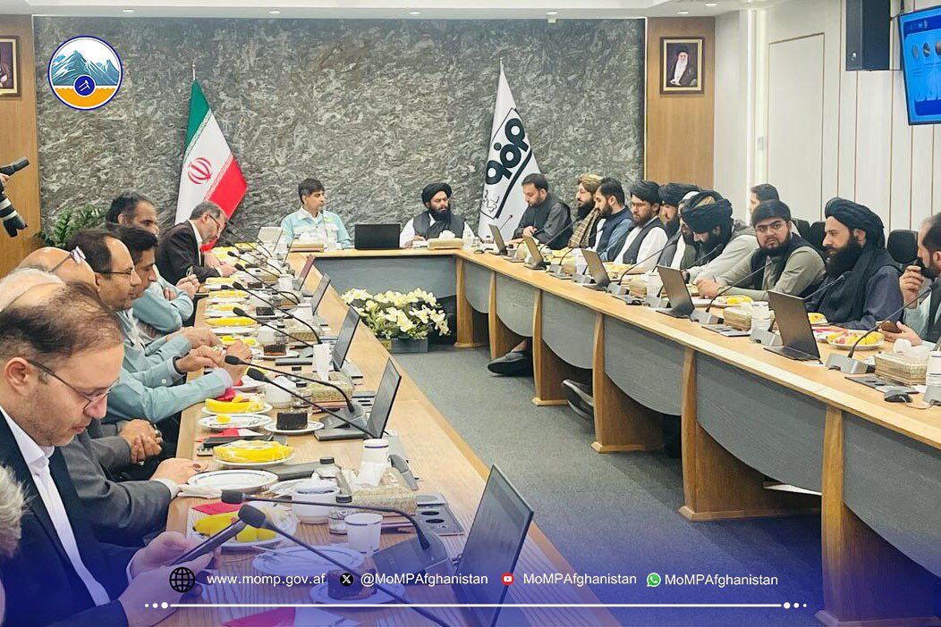 هدایت الله بدری از مجتمع فولاد مبارکه اصفهان بازدید کرد