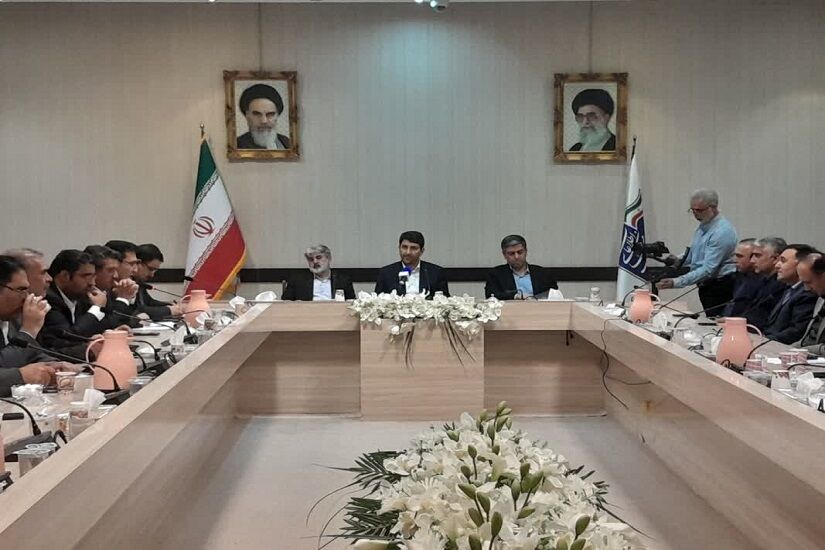 وزیر ارتباطات: مرکز تحقیق مشترک با جمهوری آذربایجان در حوزه فناوری ایجاد شود