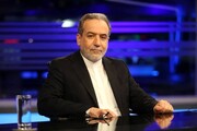 عراقچی: ہم صیہونی حکومت کی مہم پسندی کا ذمہ امریکا کو سمجھتے ہیں اور ہماری یورینیئم کی افزودگی ڈیکوریٹیو نہيں ہے