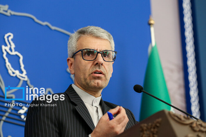 Irán califica de “profesionales” las negociaciones con EEUU y evaluará propuestas de Omán