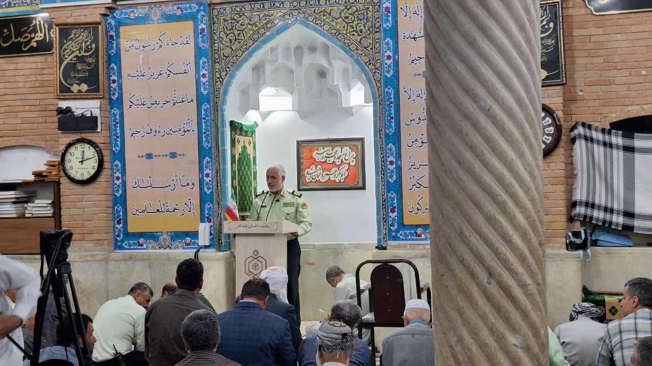 تاریخ دفاع مقدس برای نسل جوان بازگو شود