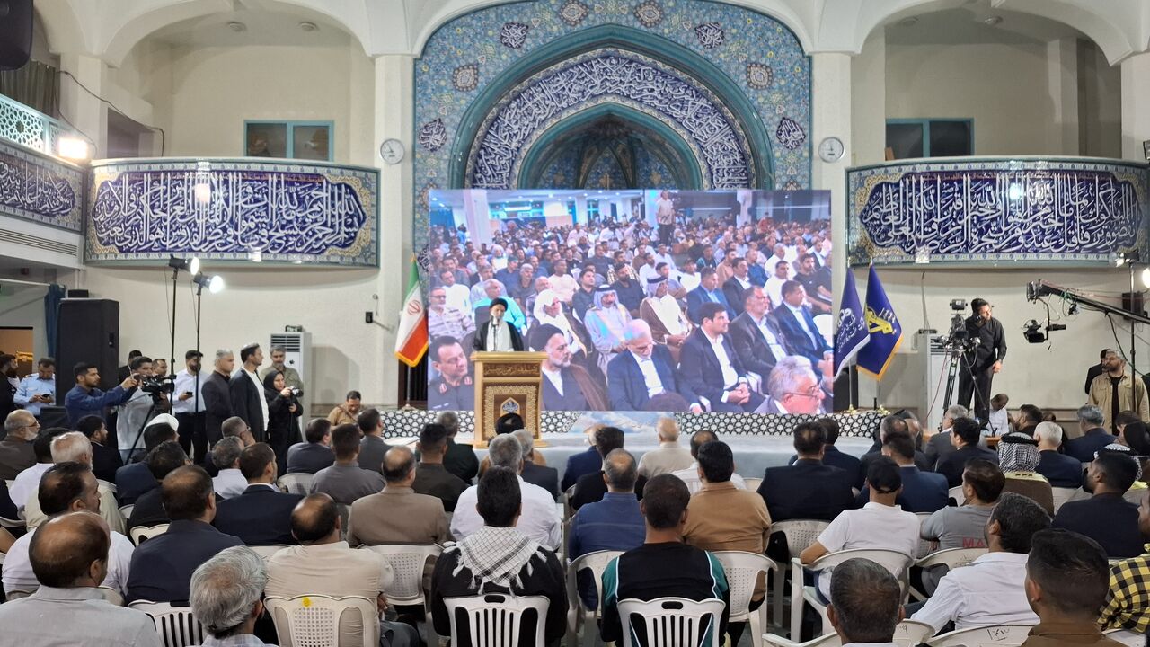نماینده ولی فقیه در خوزستان: یکهزار و ۸۰۰ کارخانه نیمه تمام استان نیازمند تکمیل است