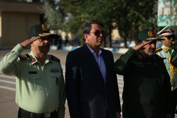 استاندار کرمان: حفظ دستاوردهای انقلاب ناشی از پیوند غیرت دینی و غرور ملی است