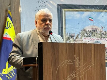 دیدار با خانواده‌های شهدا جلوه‌ای از فرهنگ ایثار و شهادت است
