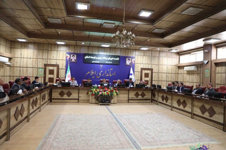 استاندار ایلام: فرهنگسازی رسانهها در مصرف بهینه انرژی مصداق جهاد تبیین است