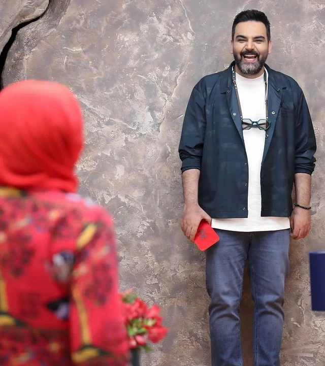 کوچ مجریان مشهور به نمایش خانگی/ رقابت ژوله، رشیدپور، مدیری و رامبد+ جدول